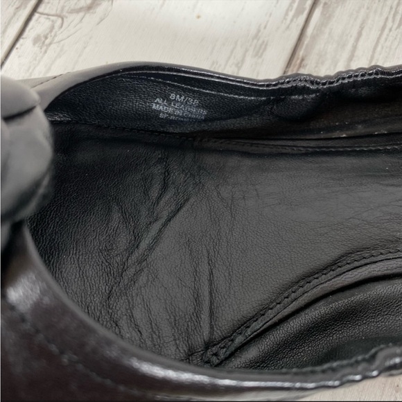 Saks Fifth Avenue Flats Shoes - Picture 7 of 7